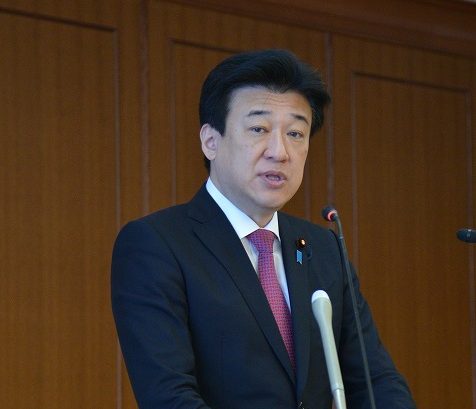 「あらゆる選択肢」検討も「現時点で決まらず」　防衛相　陸自訓練に沖縄の米軍施設活用案