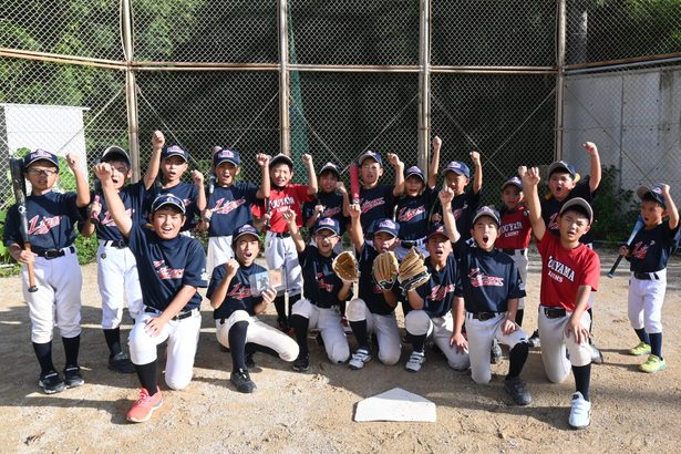 届いたグラブ手に“あすの大谷”目指す野球少年らにも刺激　「生活面まで気にする姿勢見習いたい」　史上初50ー50　沖縄