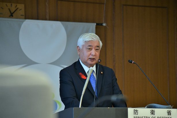 リバティー制度「全軍種に新たに強化」と評価　中谷防衛相　在日米軍司令官とは話題にせず