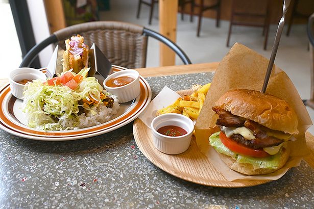 手作りにこだわり、メニューに“コザ”らしさあふれ　TANK/DINER（沖縄市）＜うちなー味まーい＞122