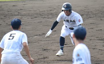 沖尚、逆転勝利　佐賀北に3―2　九州秋季高校野球 第2日