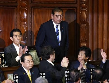 第１０２代首相に石破茂氏