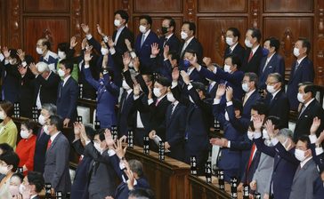 衆議院、どうして解散？どうなるの？　全議員辞めさせて選挙　大きな政治争点を国民に問う＜ニュースはじめの一歩＞