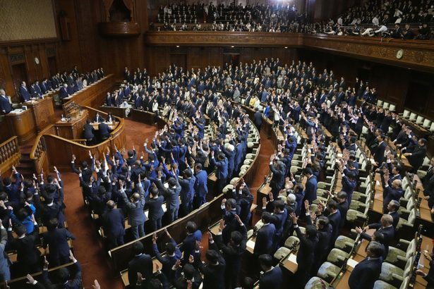 衆院解散、27日総選挙　裏金問題、物価高対策問う　首相就任8日後は戦後最短