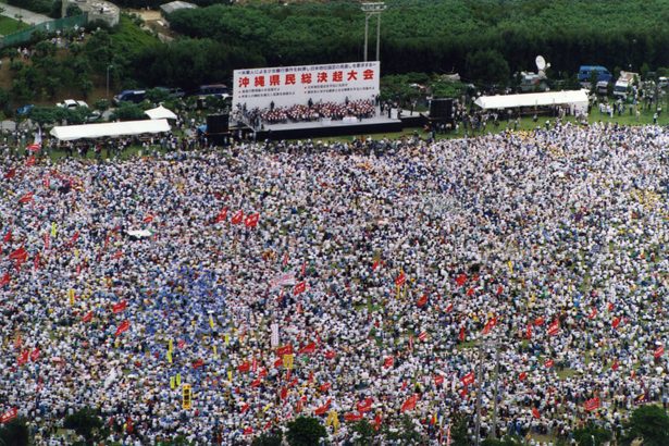 沖縄の怒り、今も続く性暴力との戦い　少女乱暴事件「県民大会」から29年　声を上げ続ける女性たち