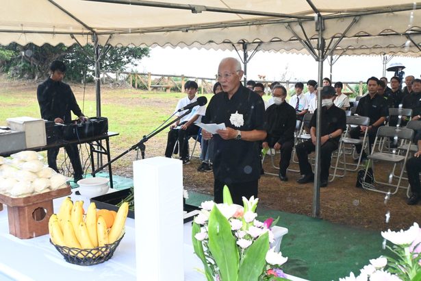 「二度と戦争遺族出さない」　浦添、戦没者追悼式で平和誓う