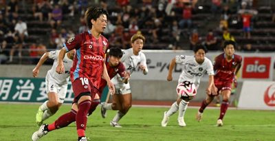 FC琉球、富所の2得点で逆転勝ち　ホームで相模原下す　サッカーJ3（12日の試合）