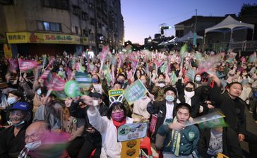 ＜コラム・記者ですが＞　バランス感覚の妙味　當山幸都（政経グループ経済班）