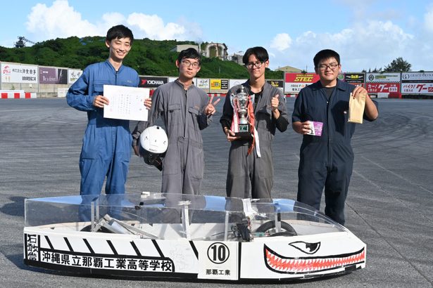 那覇工、美来工科が「エコデン」県V　電気自動車の走行距離競う　4チームが全国へ　沖縄