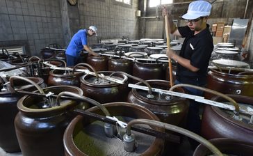 「泡盛」がユネスコ無形文化遺産へ　日本の「伝統的酒造り」登録を勧告　12月に正式決定見通し