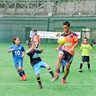 小中生プロの技学ぶ　ＦＣ琉球が宜野座でサッカー教室