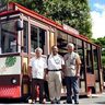 沖縄トロリーバス誕生　日野自動車×ものづくりネット　来月カヌチャで出発進行
