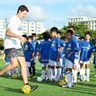 沖縄からトップ選手を　エジミウソン氏が指導　ブラジル公認サッカー教室