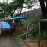１１２台が基地内に資材搬入　市民ら抗議、台風接近対策も