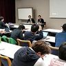 「安易な共有、危険」　フェイクニュース　東京でセミナー