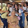 写真甲子園に出場の高校生が「芭蕉布の里」を訪ねたワケ　浦工生徒ら撮影協力に感謝、優勝誓う
