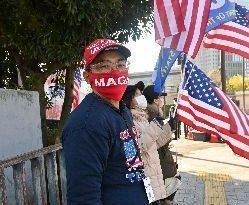 トランプ氏支持、日本でも 　都内で市民らデモ　「愛国者」共感、既存メディア批判
