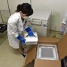 コロナワクチン接種　沖縄県内あす開始　本島内の5病院に搬入