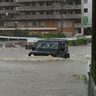 沖縄本島各地で大雨・洪水警報　宜野湾や西原で冠水も