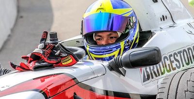 沖縄でモータースポーツ普及へ　アマチュアレーシングドライバー上原政人の挑戦