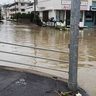 車が浸水し屋根に避難、60メートル押し流され…警報級の大雨、沖縄各地で被害