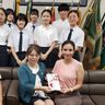 沖縄尚学高の生徒がランチサポートに17万円を寄付　有志9人、子ども食堂支援へ街頭で募金活動