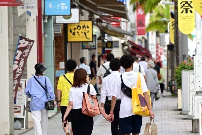沖縄の入域観光客数、10月は63万人　国内客はコロナ前を上回る　
