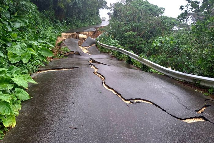 西表島で道路が崩落、通行止め　八重山地方で大雨　石垣市川平321ミリ、11月の24時間雨量で過去最大