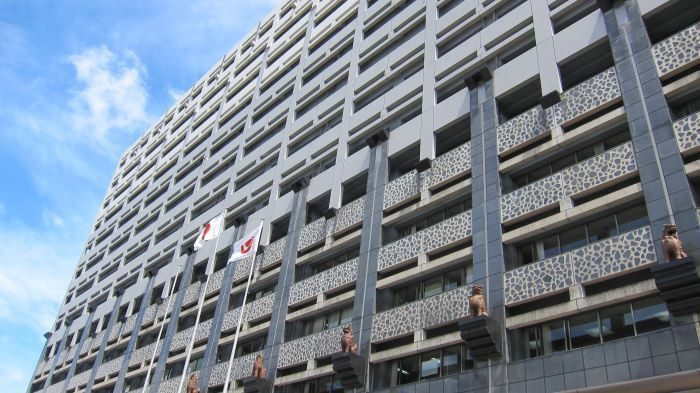 旧姓使用、非正規職員にも拡大　数百人が対象、沖縄県教育委員会が要綱を改定へ　知事部局も検討