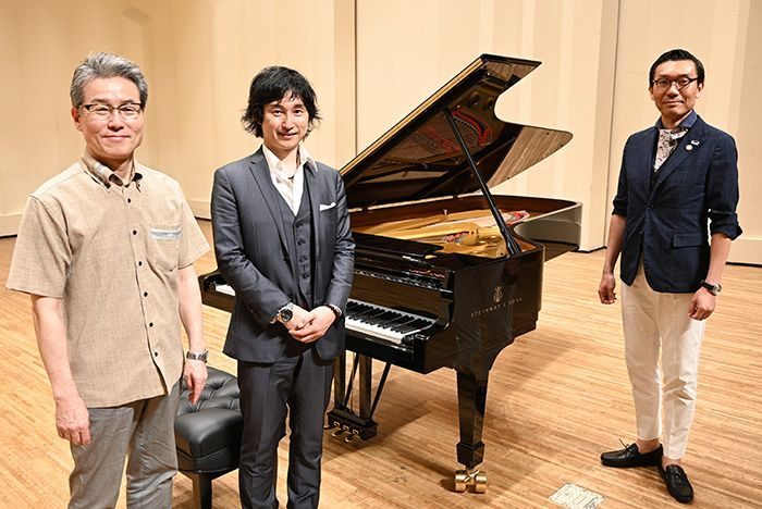 「演奏家として羽ばたく学生の力に」　グランドピアノを沖縄県立芸大に寄贈　京都の財団法人