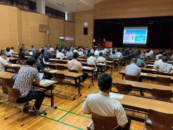 教員メンタル対策研修を拡大　小中管理職も対象に、250人超が参加　沖縄県教育委員会