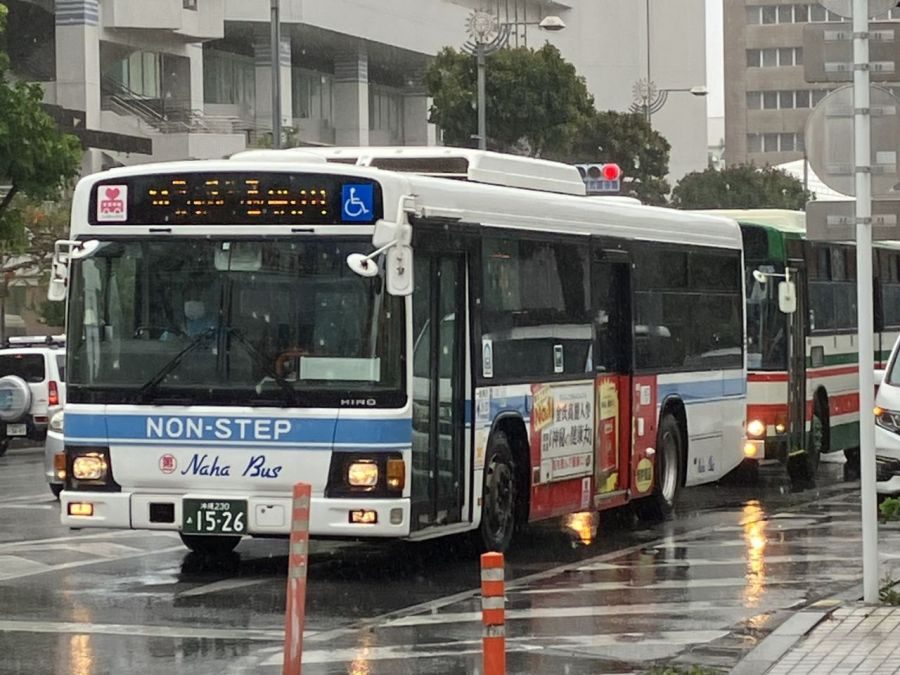 〈バス情報〉沖縄本島のバス、1日は正午から終日運休　台風接近で（1日午前現在）
