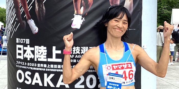 50歳の儀間さん「中学生の頃より速くなった」100メートル走で沖縄県記録を更新　子どもの送迎きっかけに