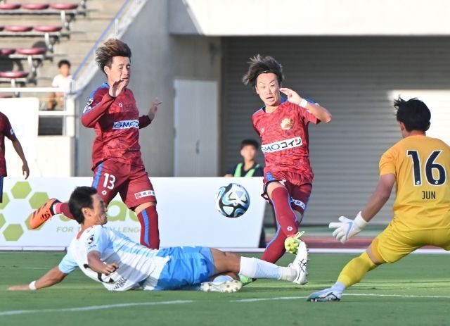 FC琉球、横浜と引き分け　守備と決定力が課題