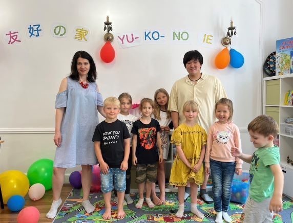 ウクライナ避難民のための託児所を開設　ポーランドで那覇市出身の東さん　寄付集め保育士採用、自立へ支援